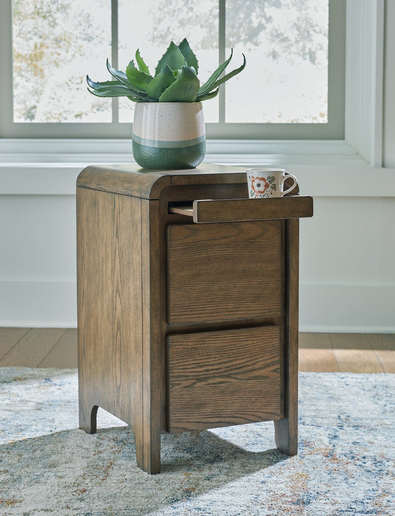 Jensworth Accent Table