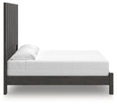 Fraluna Bedroom Set